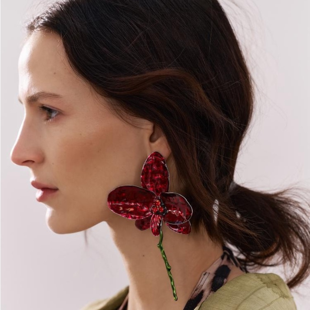 ZARA Enameled Flower Earrings